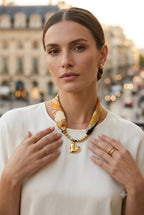Collier Pénélope Jaune - Foulard avec pendentif coeur ✨