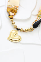 Collier Pénélope Jaune - Foulard avec pendentif coeur ✨